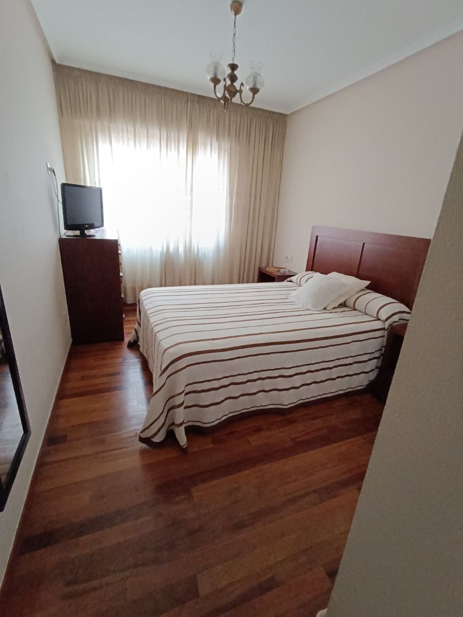 Foto 9 - Apartamento en Pontevedra, Eduardo Pondal