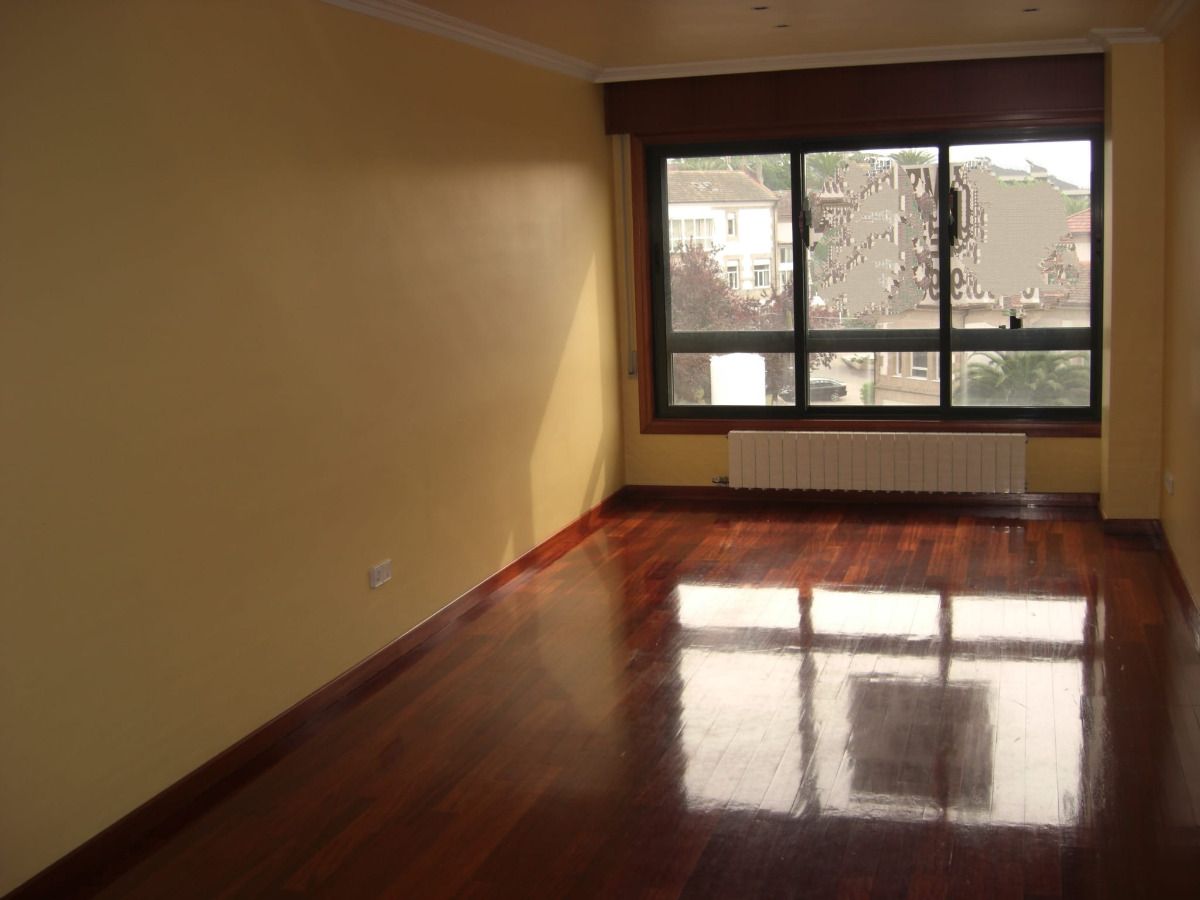 Piso en Vigo, Hispanidad